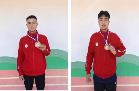 获奖选手安扎尔（左）、马志涛（右）.jpg